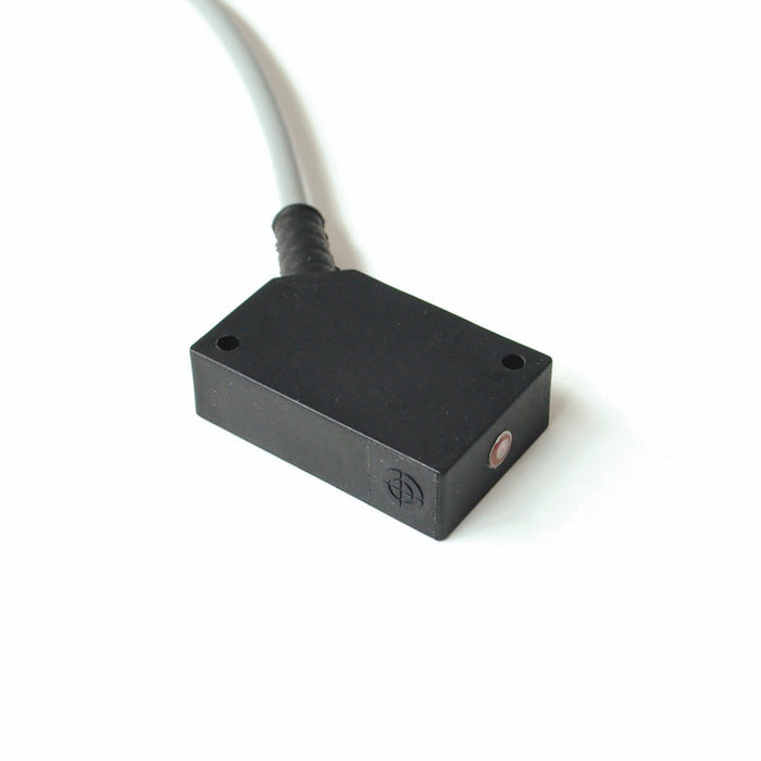 FQP2-4004P-A3U0.3/P8 – HTM Sensors Inductive Proximity Sensor Rectangular Inductive Unshielded 4 mm PNP NO 0.3m Pigtail with M8 3