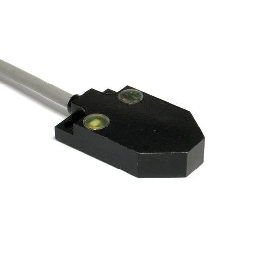 LQS1-0603P-A3U2T-303 – HTM Sensors Long Range Proximity Sensor Square Type 303 Stainless Steel Shielded 3 mm Range PNP NO